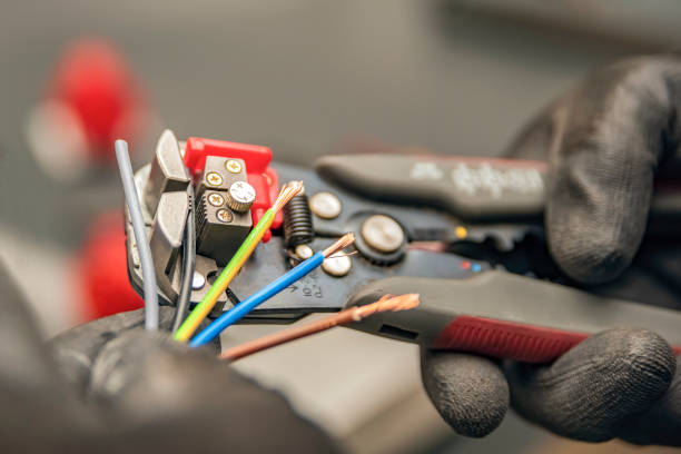 Best Electrical Installation Contractor  in Muskegon, MI